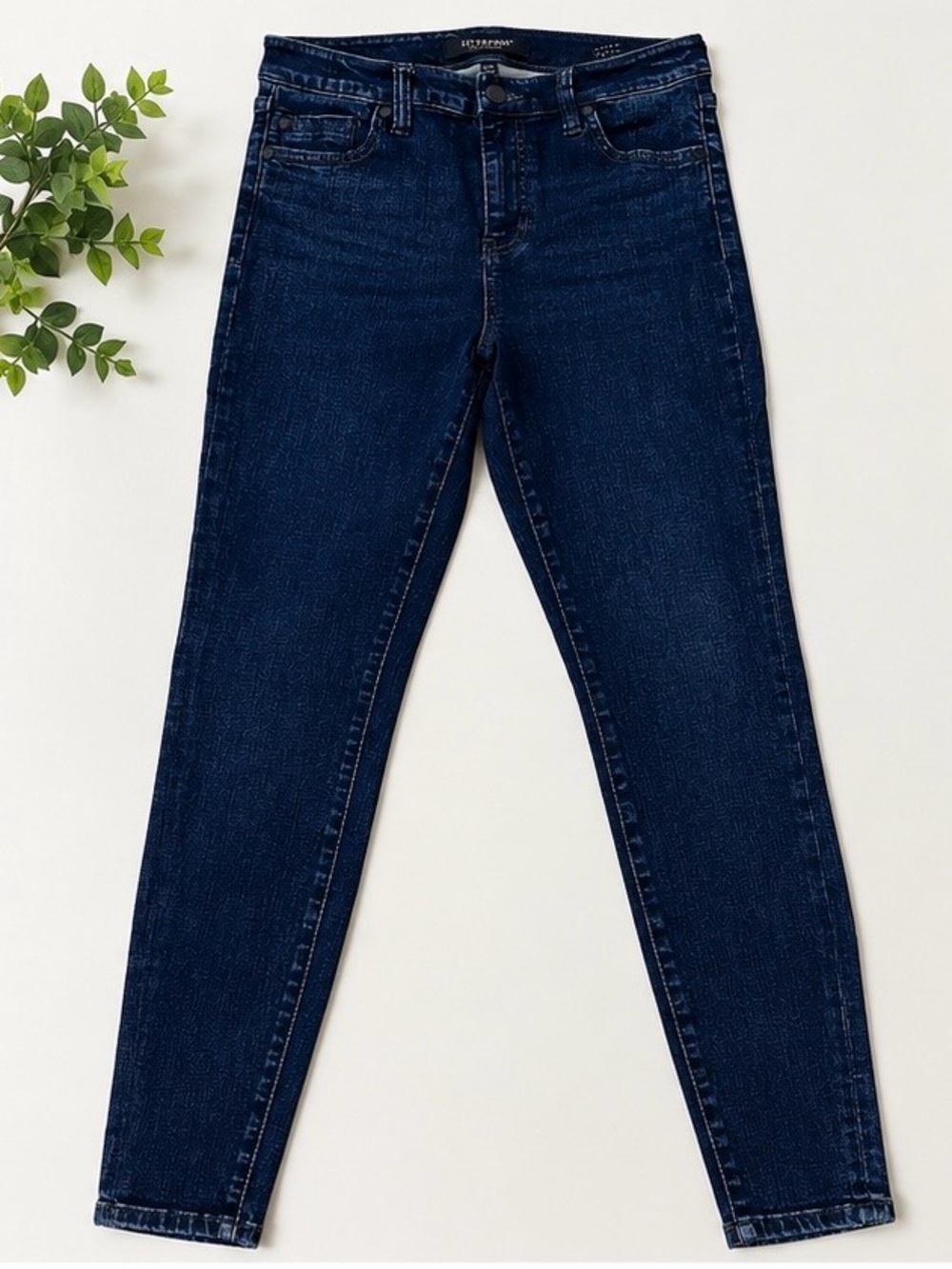 Liverpool Los Angeles Eco Logical Dark Wash Skinny Jeans Women’s Stretch